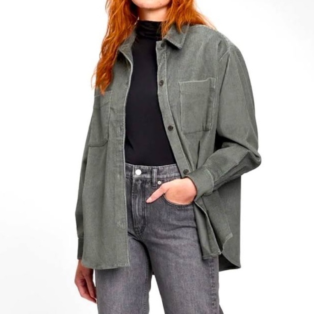 Gap Oversized Corduroy Shirt - size small petite